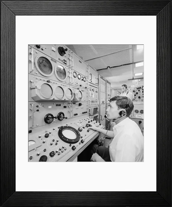 Framed Print : Technologist In Mercury Tracking Station Framed Print : Technologist In Mercury Tracking Station