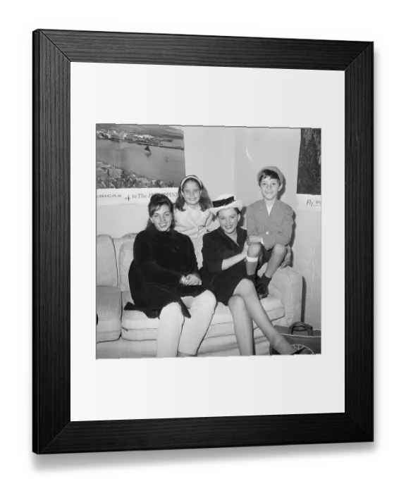 Framed Print : Judy Garland with Her Children Framed Print : Judy Garland with Her Children