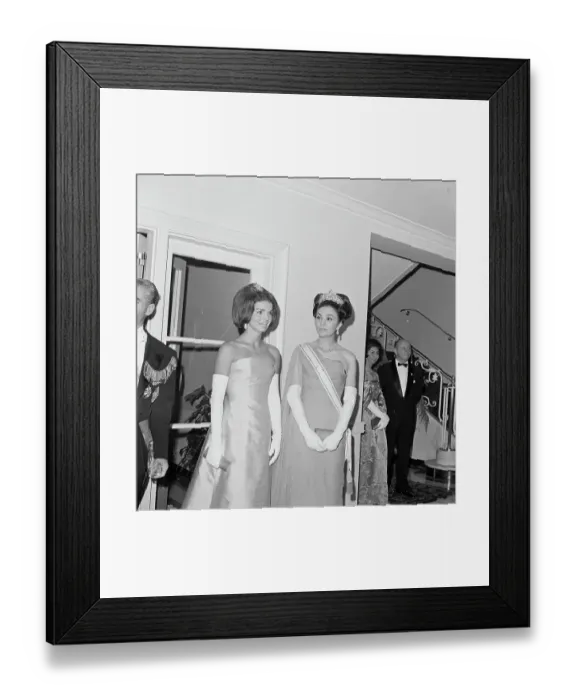 Framed Print : Jacqueline Kennedy Conversing with Empress Farah Framed Print : Jacqueline Kennedy Conversing with Empress Farah