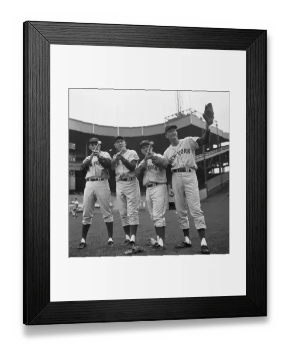 Framed Print : New York Mets Players at Practice Framed Print : New York Mets Players at Practice