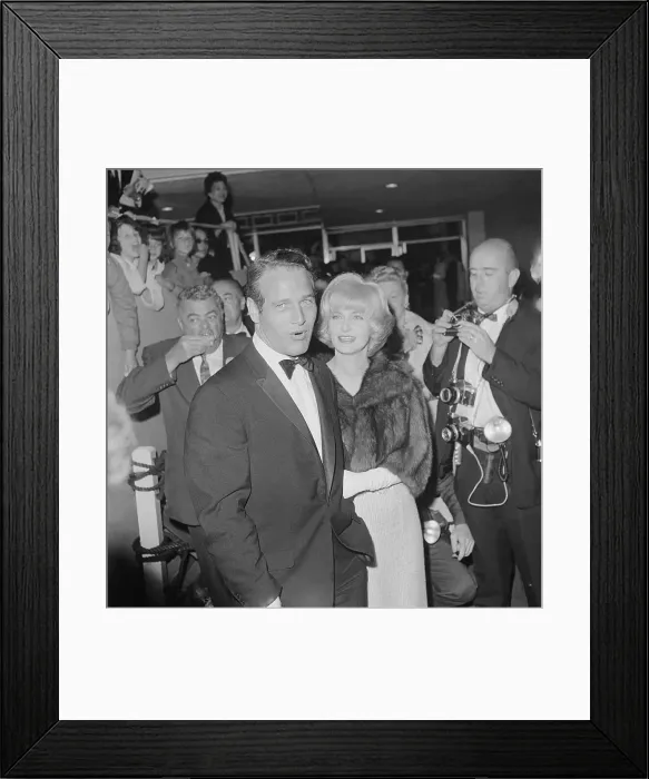 Framed Print : Portrait of Joanne Woodward and Paul Newman Framed Print : Portrait of Joanne Woodward and Paul Newman