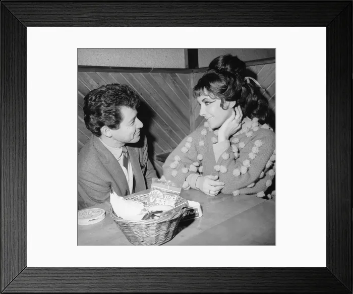 Framed Print : Eddie Fisher and Elizabeth Taylor Framed Print : Eddie Fisher and Elizabeth Taylor