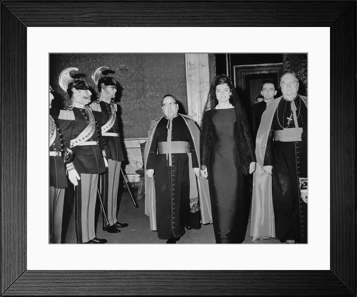 Framed Print : Jacqueline Kennedy Arriving for Papal Audience Framed Print : Jacqueline Kennedy Arriving for Papal Audience