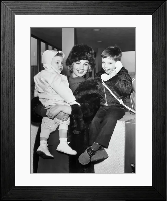 Framed Print : Shirley Jones with Her Sons Framed Print : Shirley Jones with Her Sons
