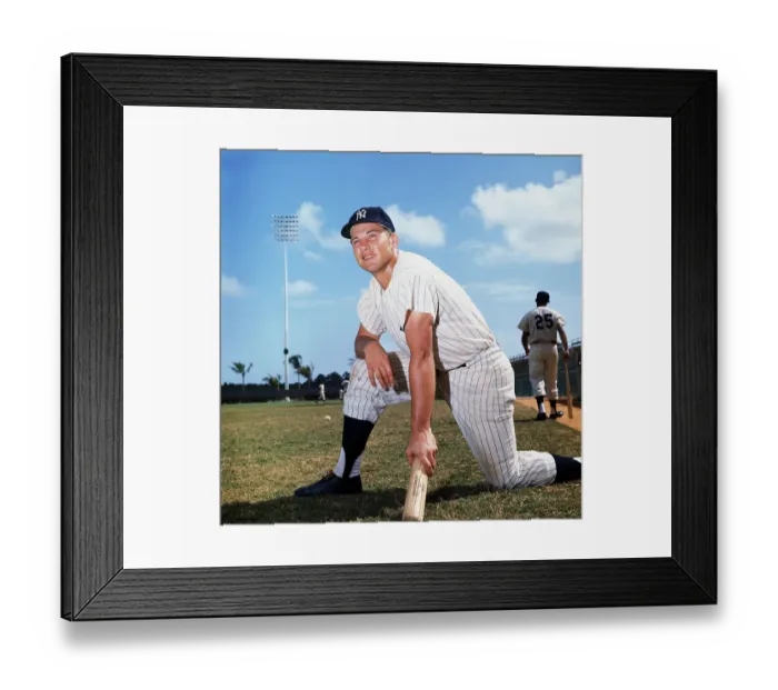 Framed Print : Tom Tresh Kneeling Framed Print : Tom Tresh Kneeling