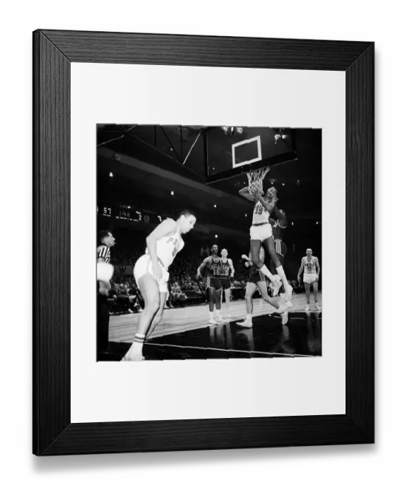Framed Print : Wilt Chamberlain Scoring with Lay-Up Shot Framed Print : Wilt Chamberlain Scoring with Lay-Up Shot