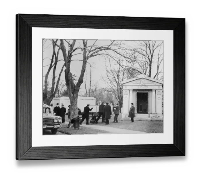 Framed Print : Lucky Luciano's Coffin is Interred in Family Mausoleum Framed Print : Lucky Luciano's Coffin is Interred in Family Mausoleum