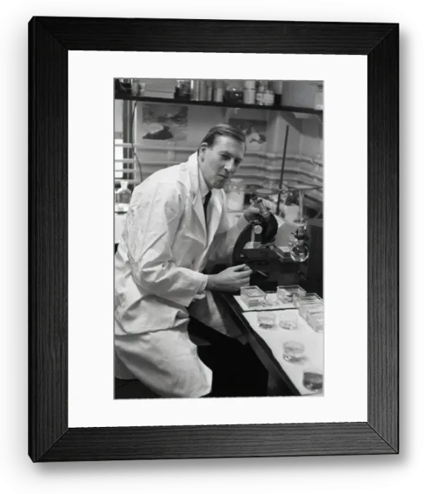 Framed Print : Milestone for Dr. Roger Bannister Framed Print : Milestone for Dr. Roger Bannister