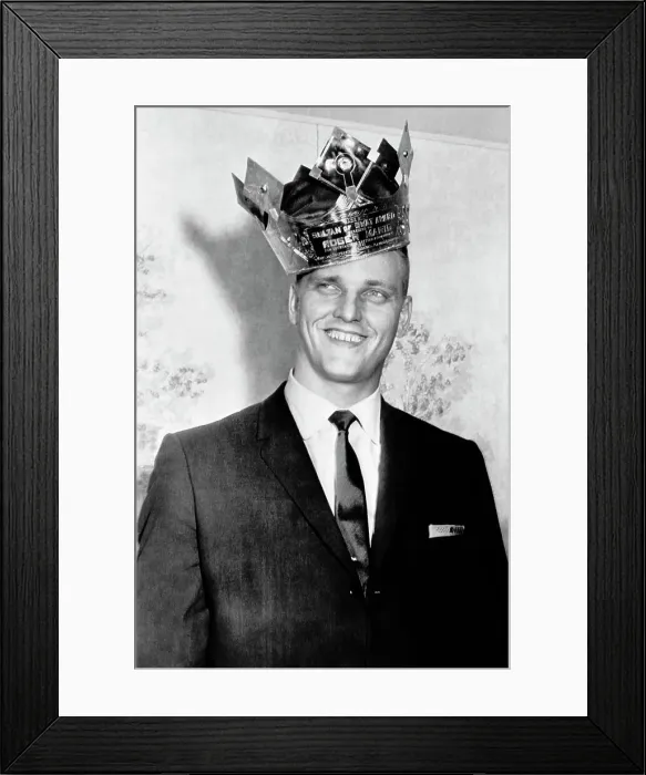 Framed Print : Roger Maris Smiling Wearing Crown