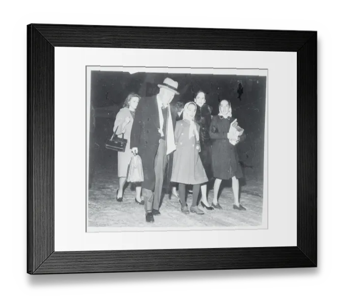 Framed Print : Chaplin Family Arriving in London Framed Print : Chaplin Family Arriving in London