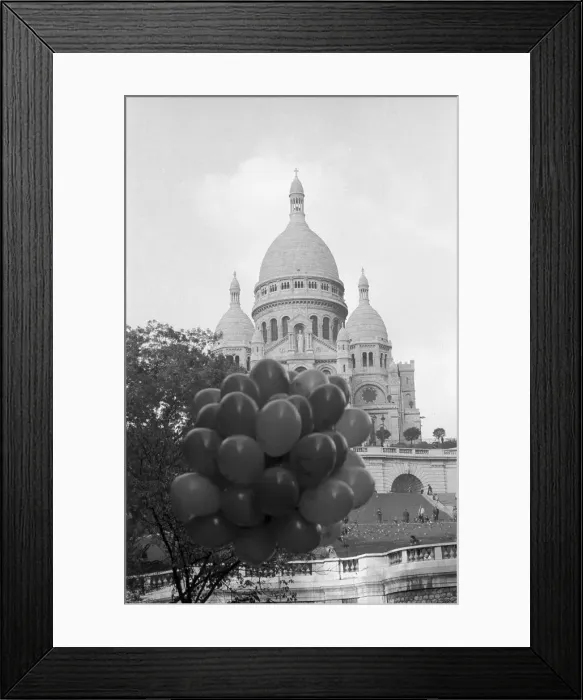 Framed Print : Montmartre Framed Print : Montmartre
