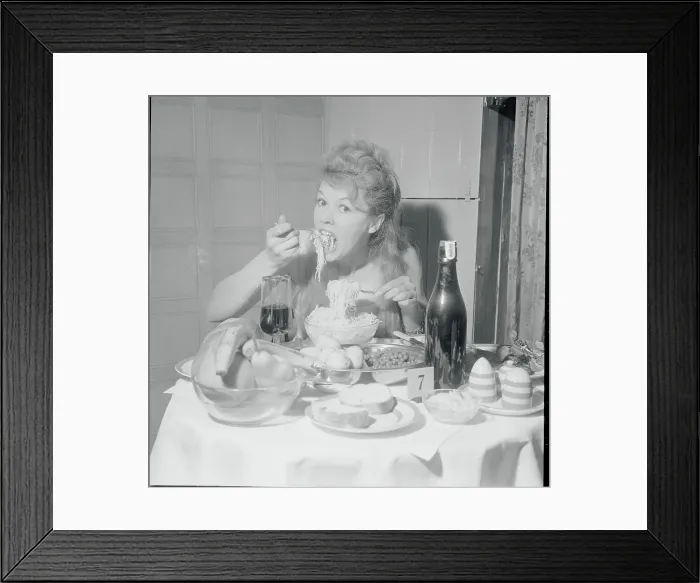 Framed Print : Stacy Rogers Eating