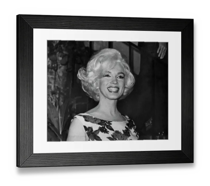 Framed Print : Marilyn Monroe Framed Print : Marilyn Monroe