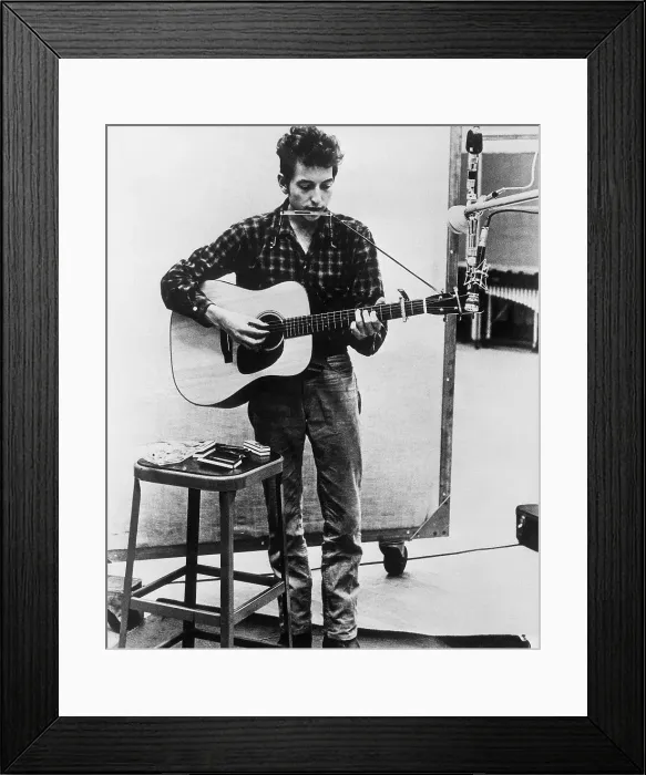 Framed Print : Bob Dylan Playing Harmonica and Guitar Framed Print : Bob Dylan Playing Harmonica and Guitar
