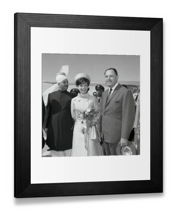 Framed Print : Jacqueline Kennedy in Pakistan Framed Print : Jacqueline Kennedy in Pakistan