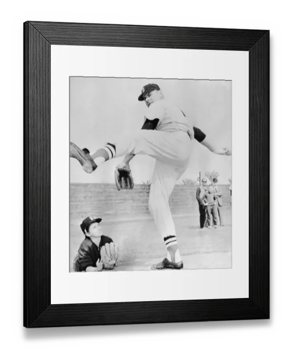 Framed Print : Dick Radatz in Pitching Action