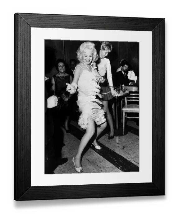 Framed Print : Hope Hampton Twists