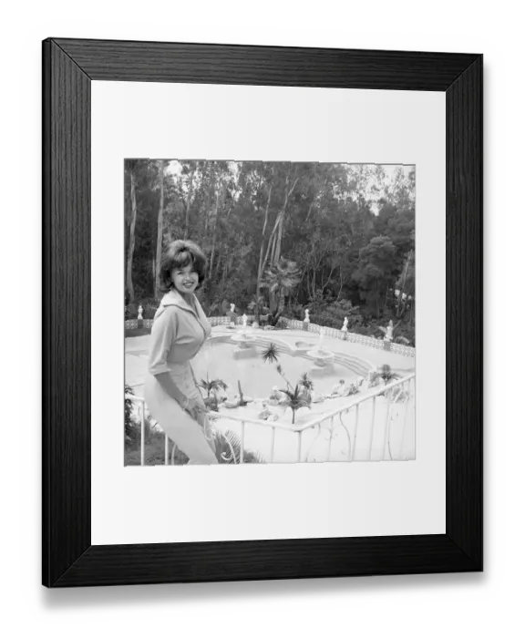 Framed Print : Jayne Mansfield by Heart-Shaped Pool Framed Print : Jayne Mansfield by Heart-Shaped Pool