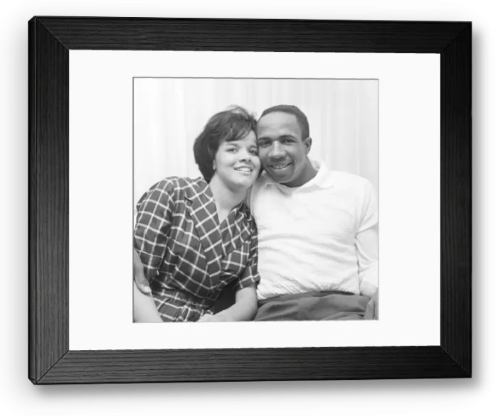Framed Print : Frank Robinson with Fiancee Barbara Framed Print : Frank Robinson with Fiancee Barbara