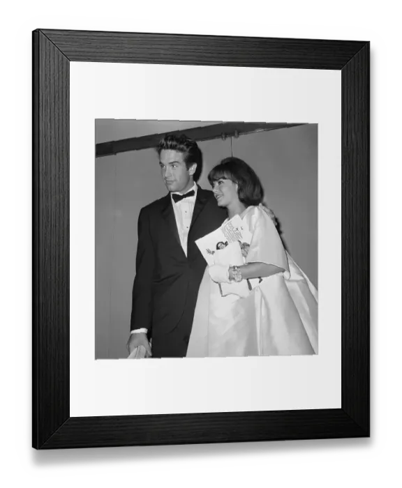 Framed Print : Natalie Wood And Warren Beatty Framed Print : Natalie Wood And Warren Beatty