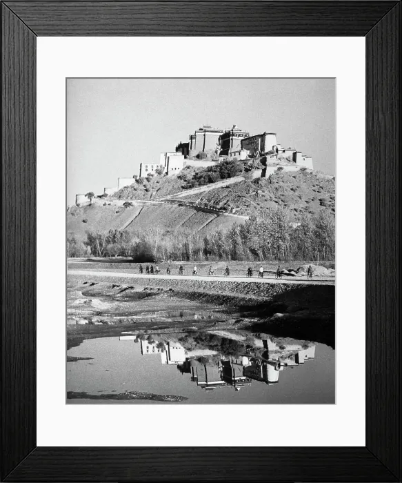 Framed Print : The Potala Palace in Tibet