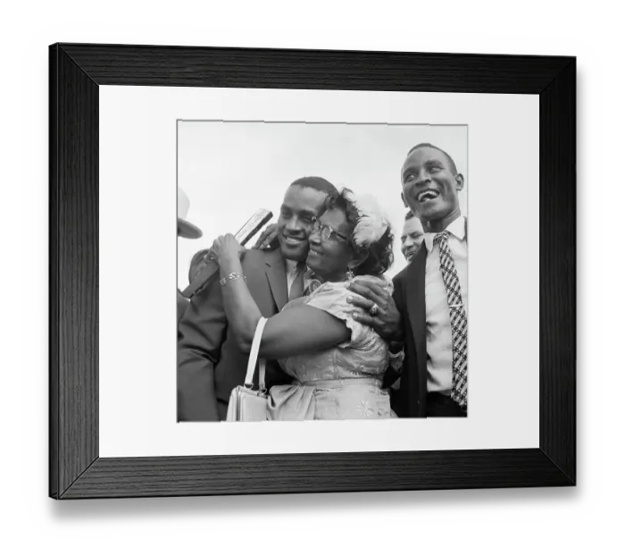 Framed Print : Roberto Clemente Hugging His Mother Framed Print : Roberto Clemente Hugging His Mother