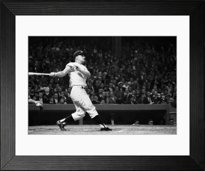 Framed Print : Roger Maris Hitting 60th Home Run