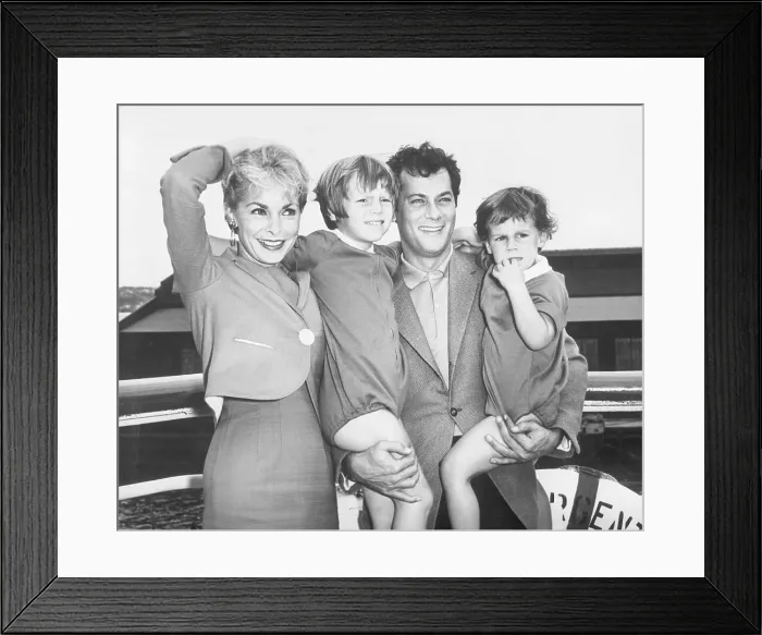 Framed Print : Janet Leigh and Tony Curtis with Their Daughters, 1961 Framed Print : Janet Leigh and Tony Curtis with Their Daughters, 1961