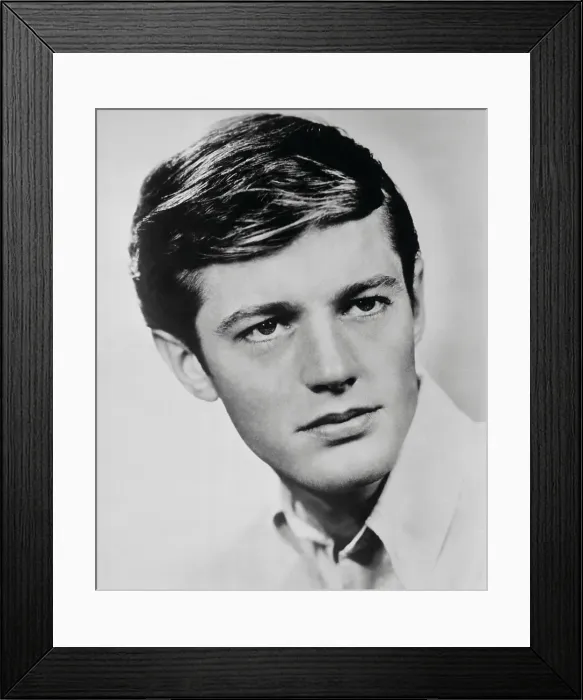 Framed Print : Portrait of Peter Fonda Framed Print : Portrait of Peter Fonda