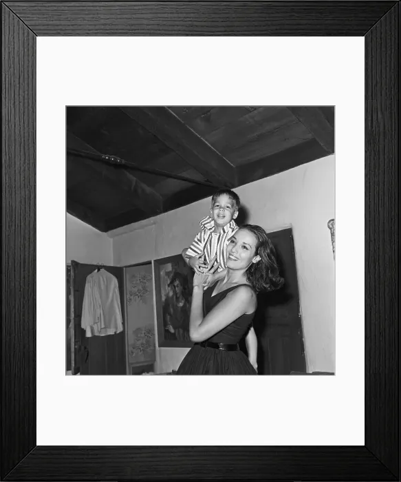 Framed Print : Anna Kashfi and Son, Ex-Wife of Marlon Brando Framed Print : Anna Kashfi and Son, Ex-Wife of Marlon Brando