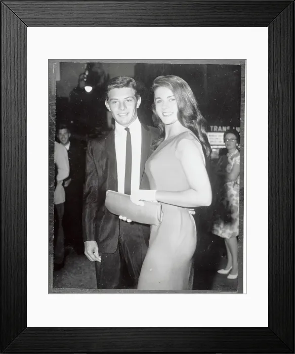 Framed Print : Frankie Avalon with Ann-Margret Framed Print : Frankie Avalon with Ann-Margret