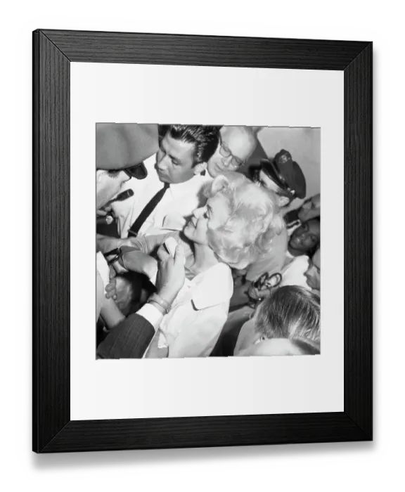 Framed Print : Newsmen Interviewing Marilyn Monroe Framed Print : Newsmen Interviewing Marilyn Monroe