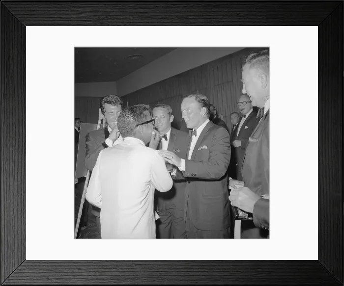 Framed Print : Frank Sinatra and Friends at Charity Dinner Framed Print : Frank Sinatra and Friends at Charity Dinner