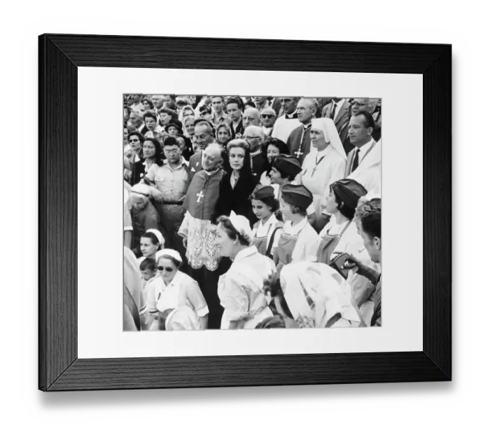 Framed Print : Grace Kelly with Monsignor Gilles Barthe Framed Print : Grace Kelly with Monsignor Gilles Barthe