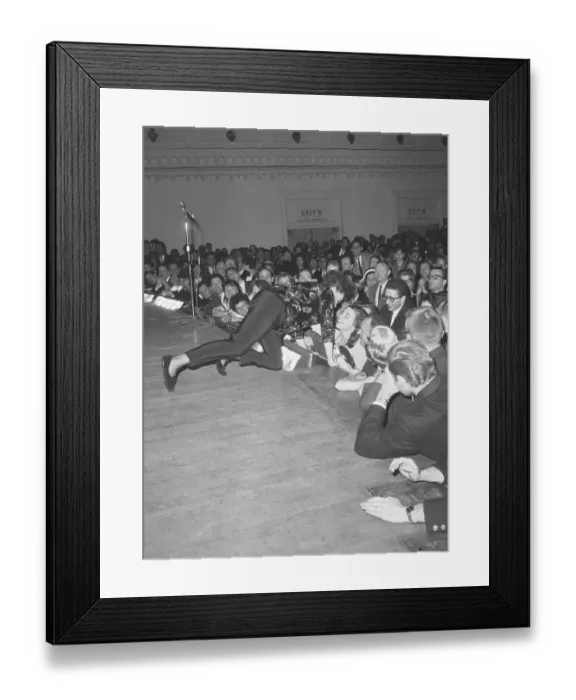 Framed Print : Judy Garland Kissing Daughter from Stage Framed Print : Judy Garland Kissing Daughter from Stage