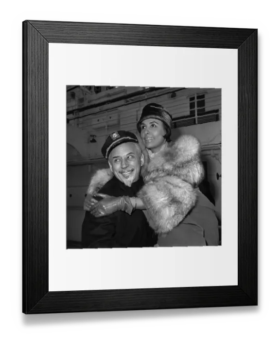 Framed Print : Lena Horne With Her Husband Sailing
