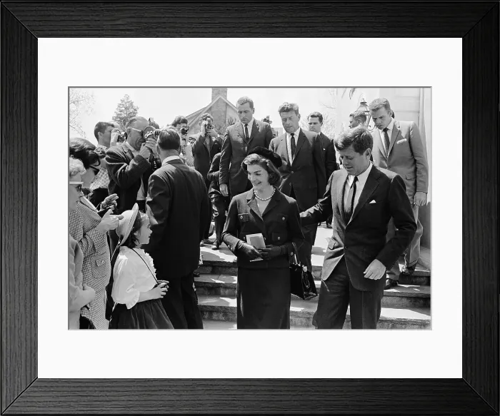 Framed Print : Jacqueline Kennedy Smiling at a Young Girl Framed Print : Jacqueline Kennedy Smiling at a Young Girl