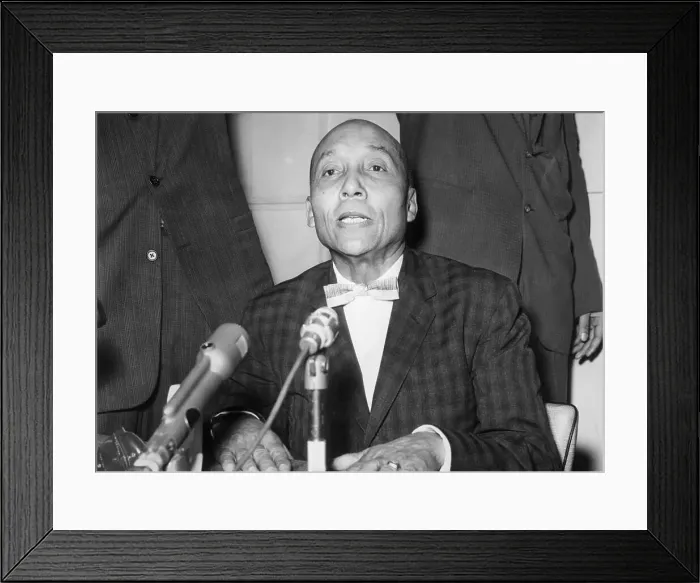 Framed Print : Elijah Poole at Press Conference Framed Print : Elijah Poole at Press Conference
