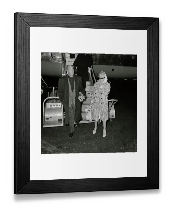Framed Print : Marilyn Monroe and Joe DiMaggio on Airport Runway Framed Print : Marilyn Monroe and Joe DiMaggio on Airport Runway