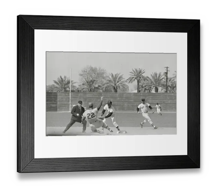 Framed Print : Pete Runnells Tagging Al Heist Framed Print : Pete Runnells Tagging Al Heist
