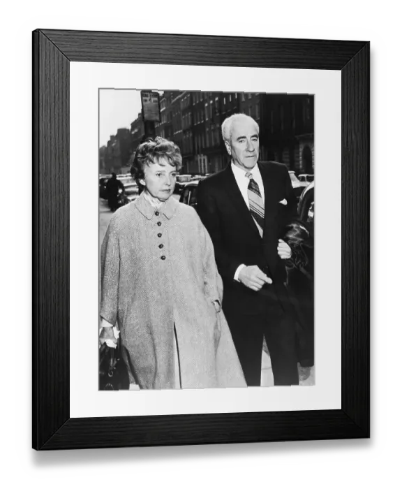 Framed Print : Elizabeth Taylor's Parents Framed Print : Elizabeth Taylor's Parents