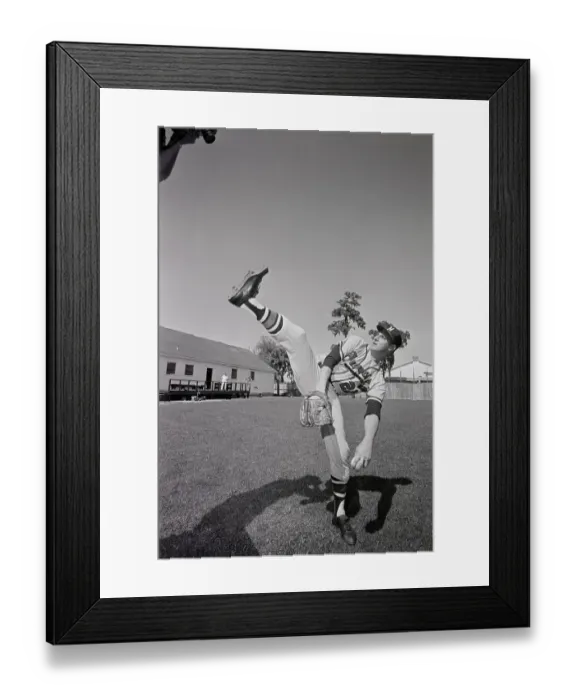 Framed Print : Warren Spahn Pitching a Baseball Framed Print : Warren Spahn Pitching a Baseball