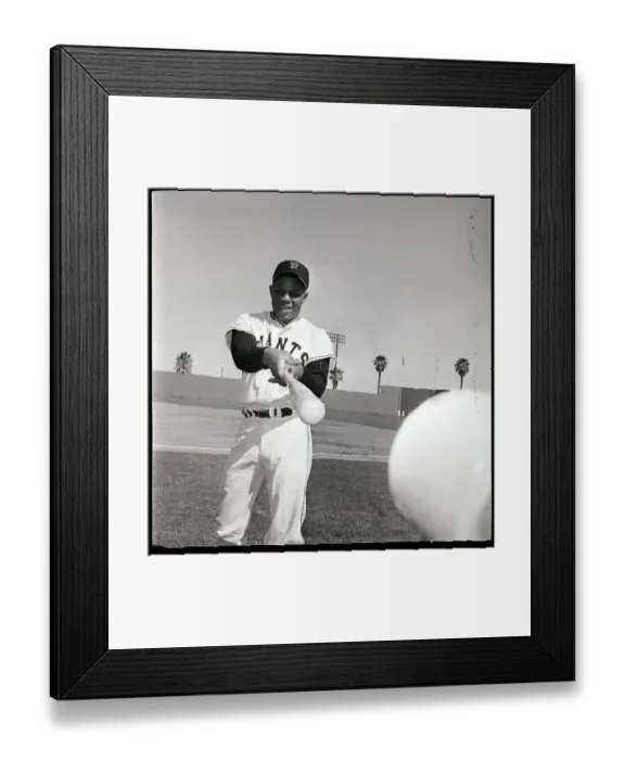 Framed Print : Willie Mays Swinging Baseball Bat Framed Print : Willie Mays Swinging Baseball Bat