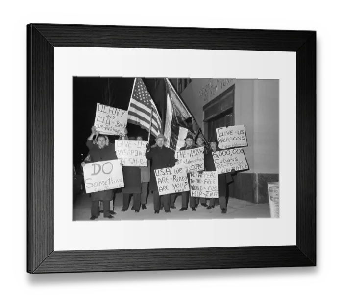 Framed Print : Cubans Demonstrating in Front of a Hotel