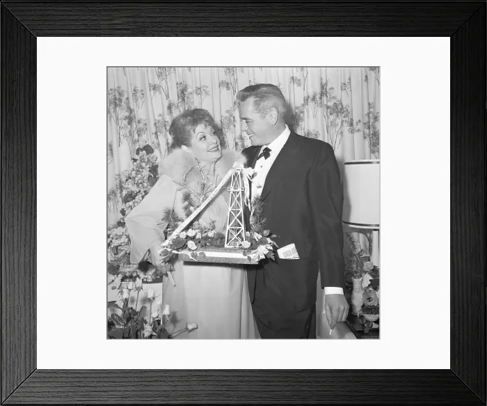 Framed Print : Desi Arnaz and Lucille Ball Framed Print : Desi Arnaz and Lucille Ball