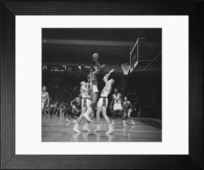 Framed Print : Lakers and the Knicks Playing at the Garden Framed Print : Lakers and the Knicks Playing at the Garden