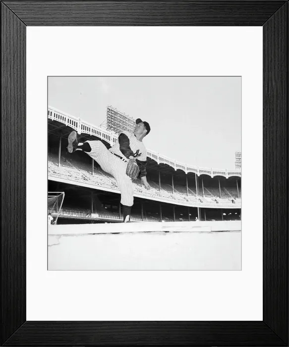 Framed Print : Whitey Ford Pictching Framed Print : Whitey Ford Pictching