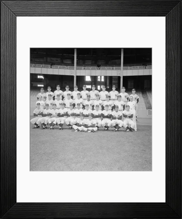 Framed Print : Yankees Posing for Team Portrait