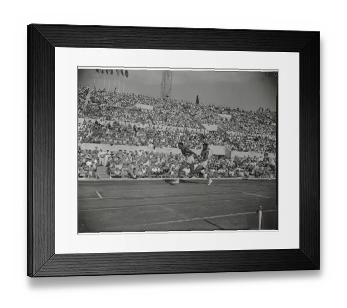 Framed Print : Frank Budd Passing Baton to Ray Norton Framed Print : Frank Budd Passing Baton to Ray Norton
