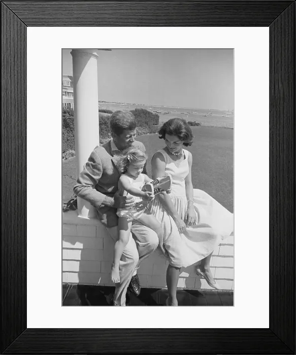Framed Print : John and Jackie Kennedy with Daughter Caroline Framed Print : John and Jackie Kennedy with Daughter Caroline